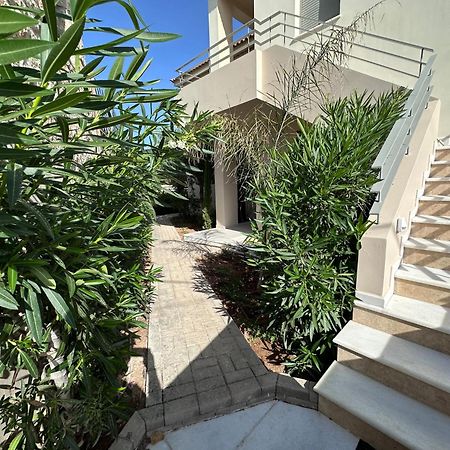 Rvg Rania House With Pool Apartment Porto Heli Bagian luar foto