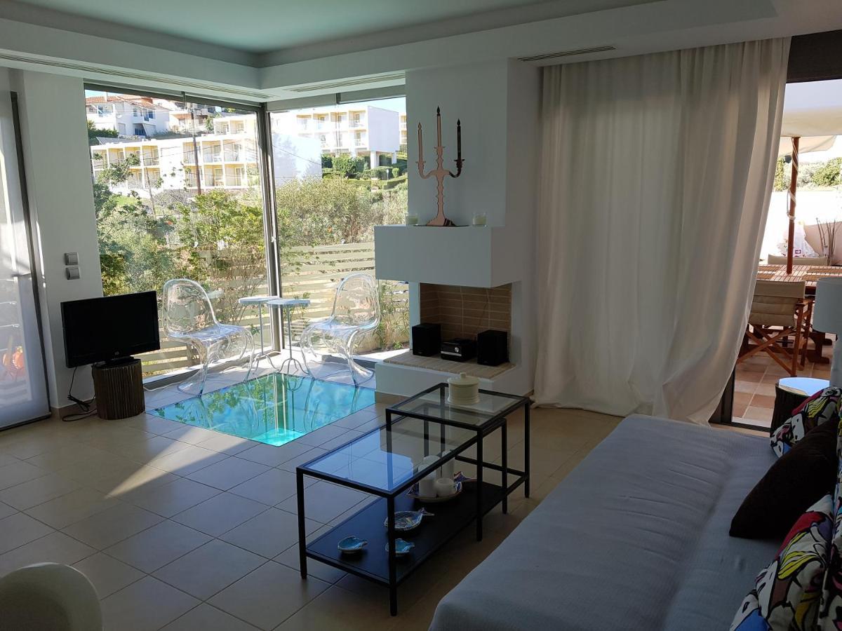 Rvg Rania House With Pool Apartment Porto Heli Bagian luar foto