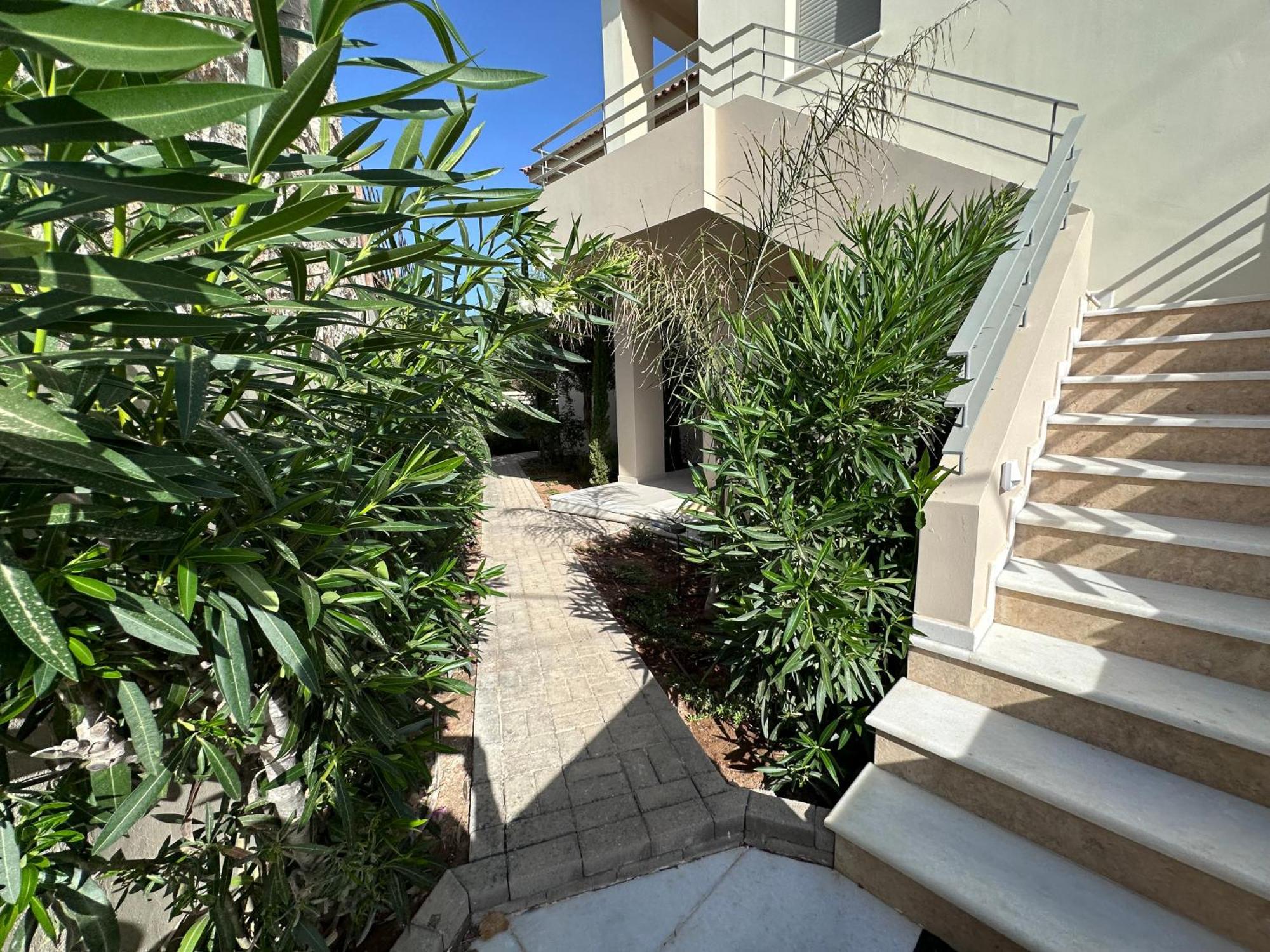 Rvg Rania House With Pool Apartment Porto Heli Bagian luar foto